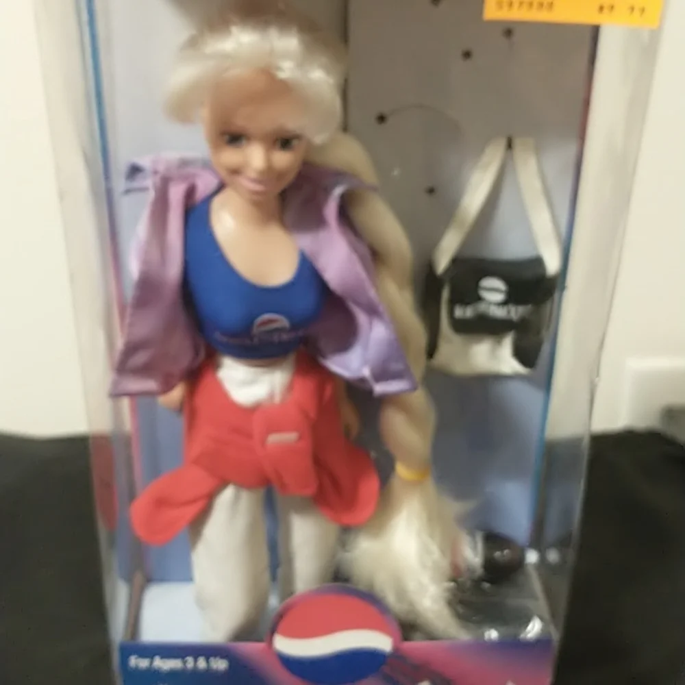 1989 Pepsi Doll!  GeneratioNEXT! - Picture 2 of 7